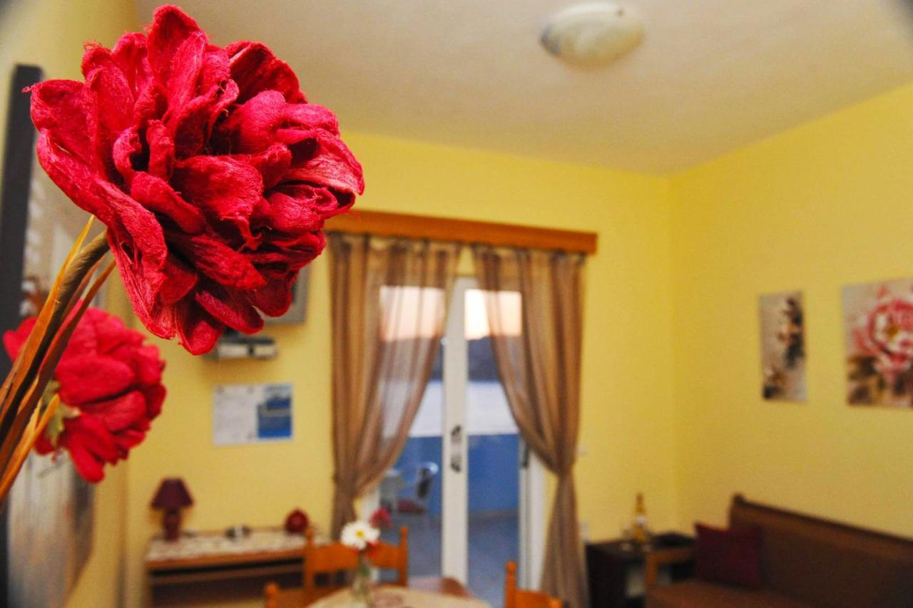 Cozy Apartment Few Mins From Beach Corfu อายีโอส เยออร์ยิโอส ปากอน ภายนอก รูปภาพ